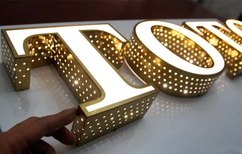 Цооролттой LED үсэг
